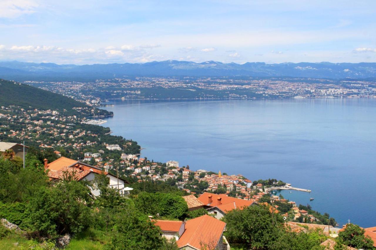 Apartments With A Parking Space Lovran, Opatija - 7713 エクステリア 写真